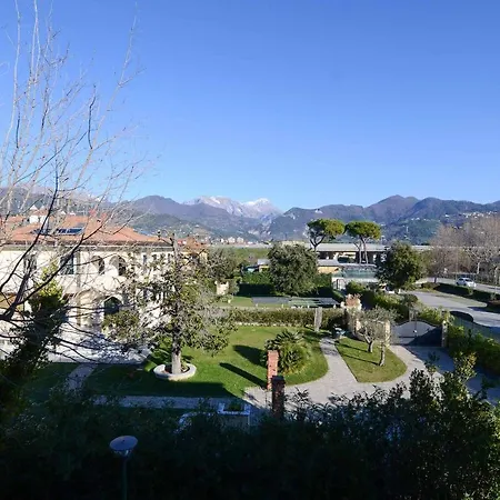 Dei Marmi Magic